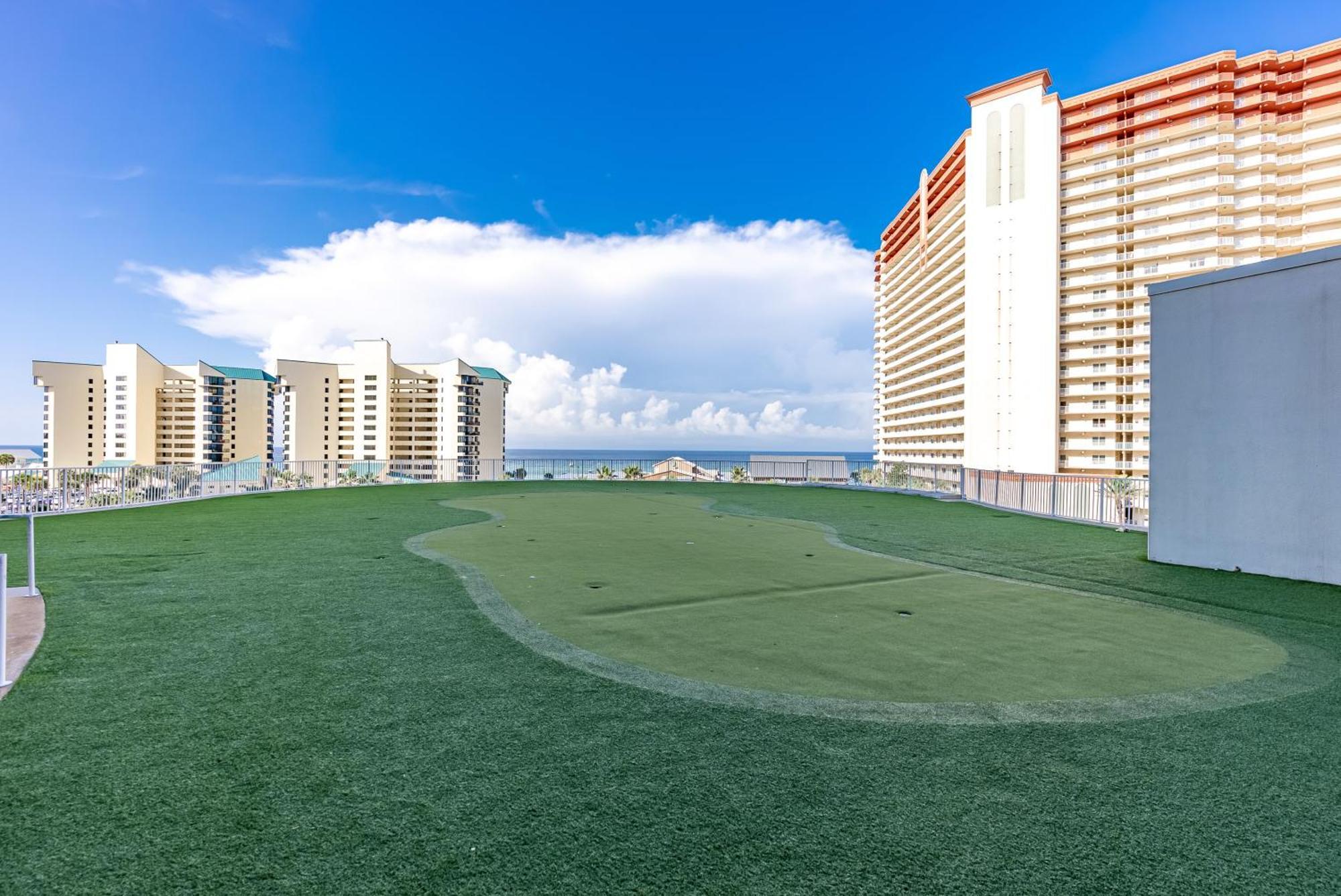 Lovely Floor Condo! Just Steps To The & Restaurants! By Dolce Getaways Pcb Apartment *