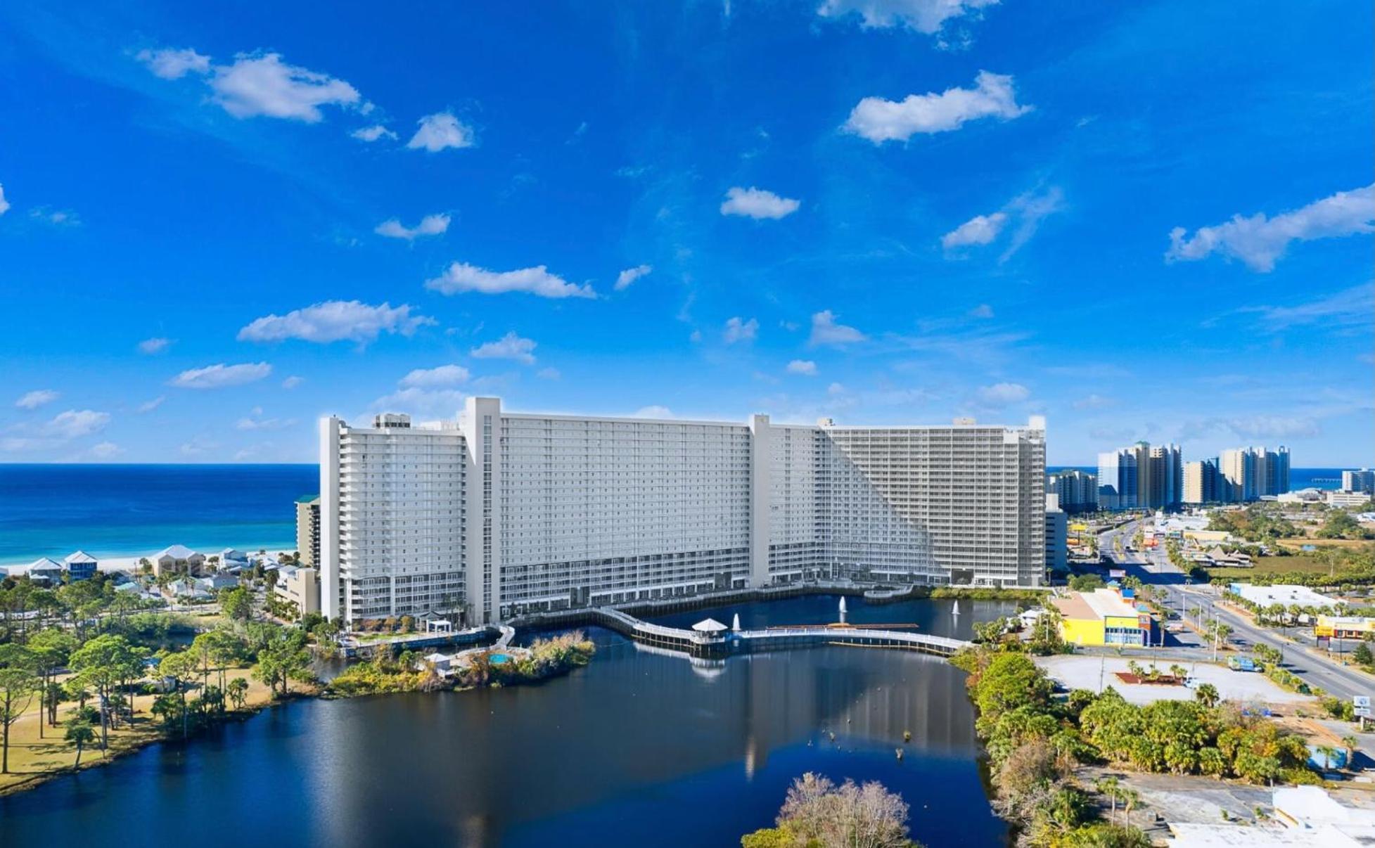 Lovely Floor Condo! Just Steps To The & Restaurants! By Dolce Getaways Pcb Apartment Panama City Beach